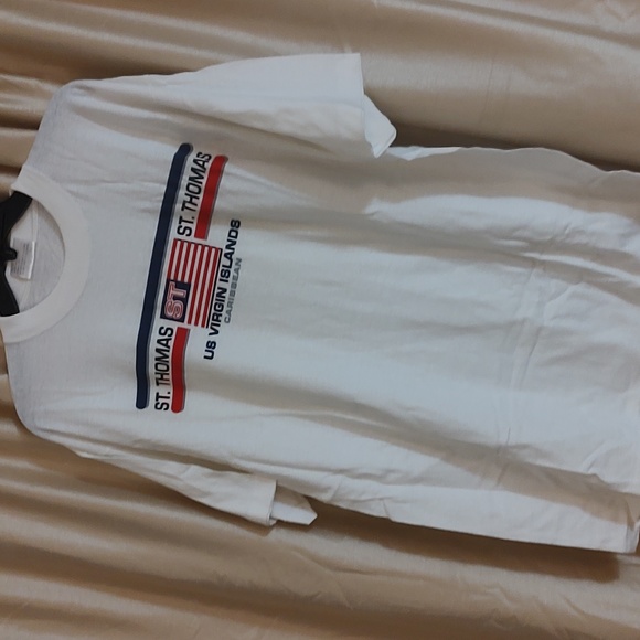 Saint Thomas T-shirt - Picture 2 of 7
